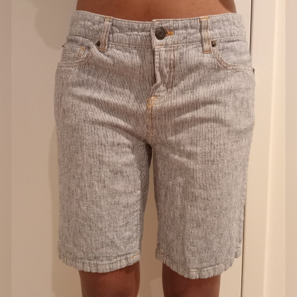 G.H. Bass &Co. Linen Blend Hickory Striped Women's Shorts